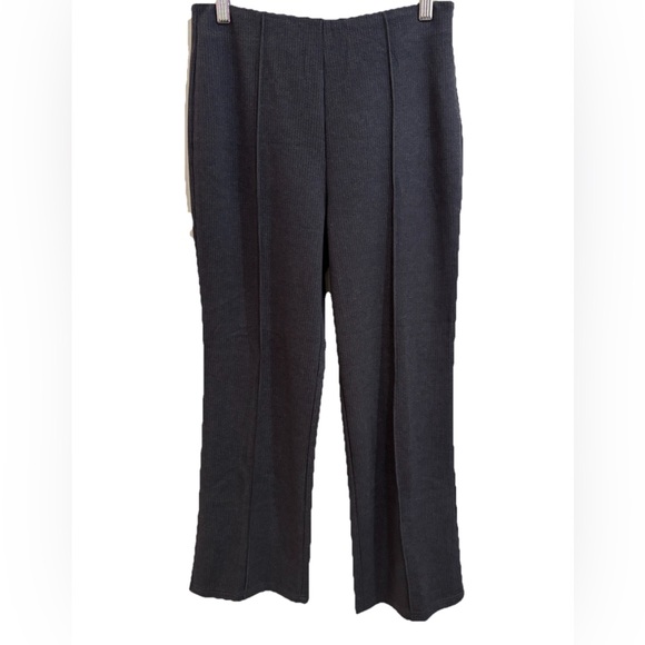 NWT OGL Kickout Pull-On Cropped Flare Pant In Charcoal MSRP $55 - Picture 5 of 8